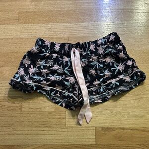 LAST CHANCE OFFER: Floral Black Pajama Shorts